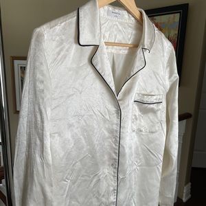 Babaton Silky Blouse